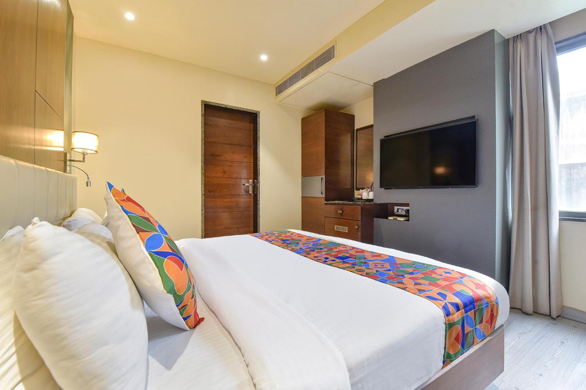 Fabhotel Jaipur Luxe Exteriör bild